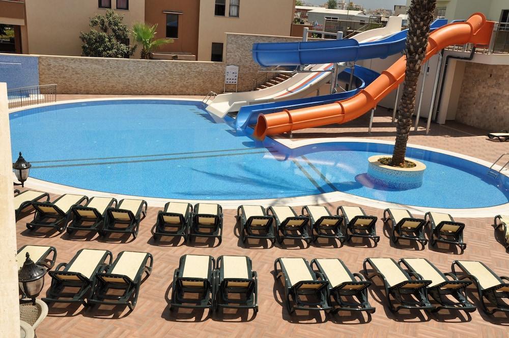 Almera Park Apart Hotel アランヤ エクステリア 写真