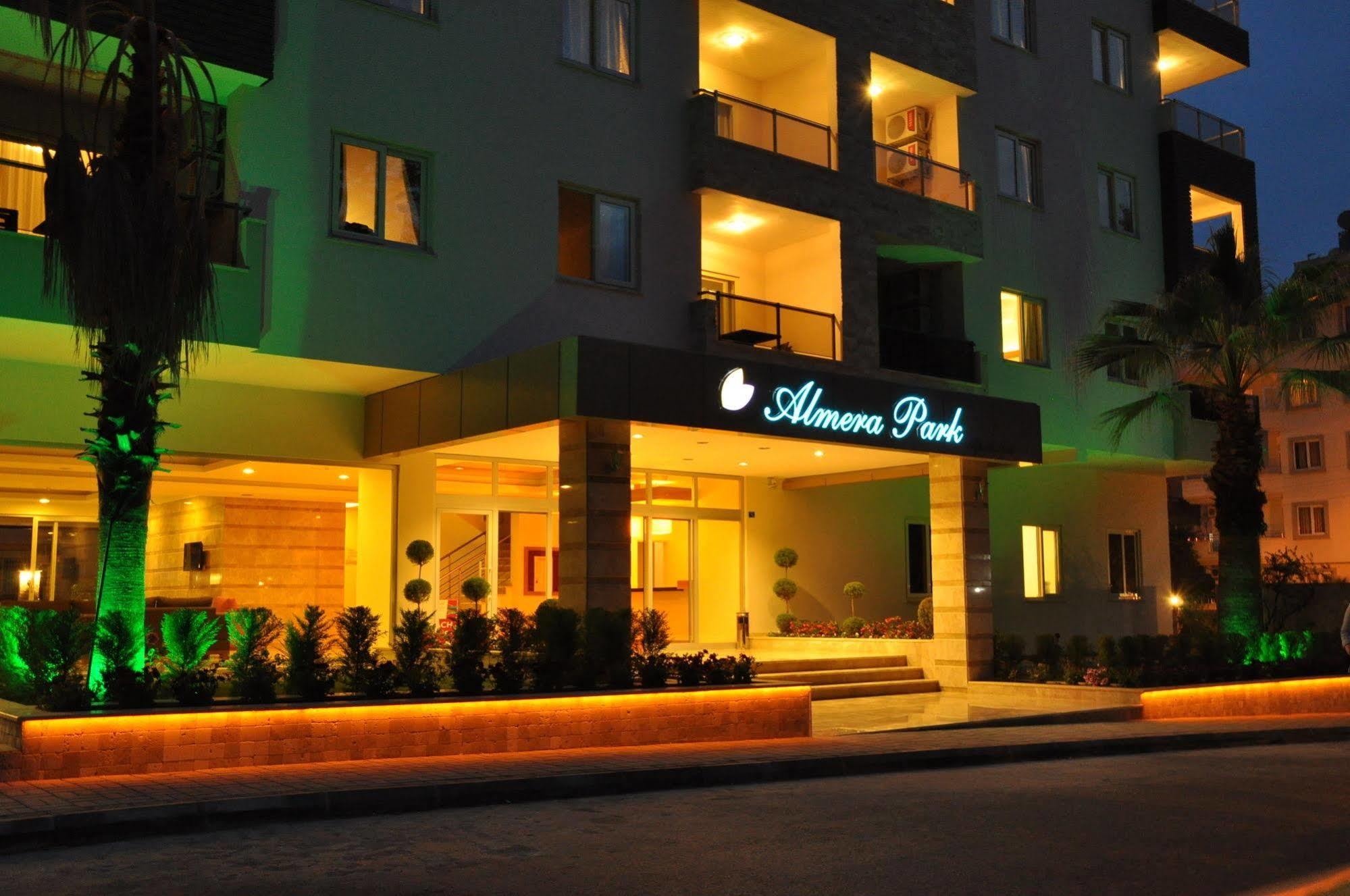 Almera Park Apart Hotel アランヤ エクステリア 写真